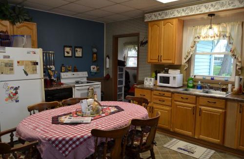 Lanesboro Casa | The Hen House Retreat