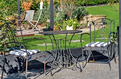 Moss Vale Cabaña | The Hen's Den, Moss Vale