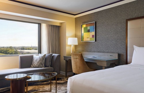 Dearborn Hotel | The Henry Hotel, Autograph Collection