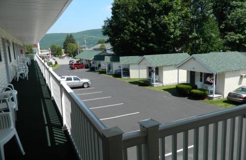 Lake George Hotel | The Heritage of Lake George