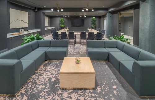 Downtown Portland Hotel | The Hi-Lo, Autograph Collection