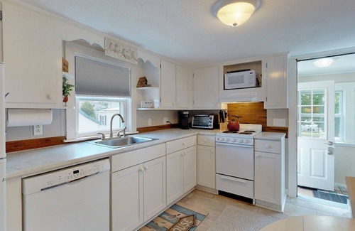 Pine Point Cabaña | The Hidden Cove by Bayley Vacation Rentals