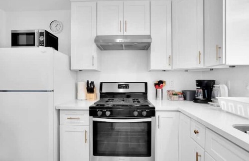 West Covina Apartamento | The Hidden Covina Retreat - BRAND NEW !