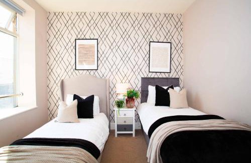 Harrogate City Centre Apartamento | The Hidden Gem of Harrogate-Sleeps 6