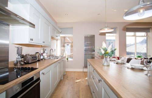Harrogate City Centre Apartamento | The Hidden Gem of Harrogate-Sleeps 6