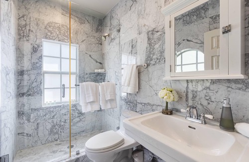 Northeast Coconut Grove Villa | The Hidden Grove Summ