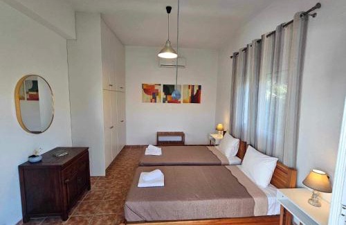 Skiathos Casa | The hidden villas