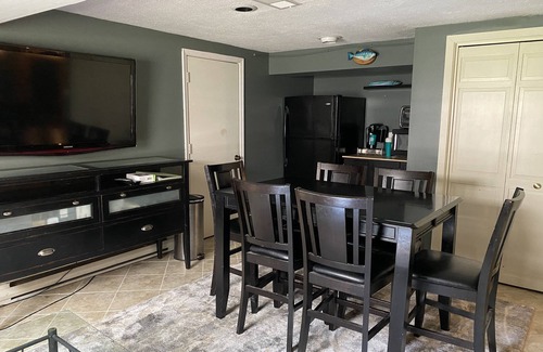Hummelstown Casa | The Hideaway - 19 Private Acres to Explore