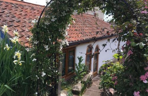Barrow Gurney Casa | The Hideaway - a charming, unique retreat in Long Ashton, Bristol