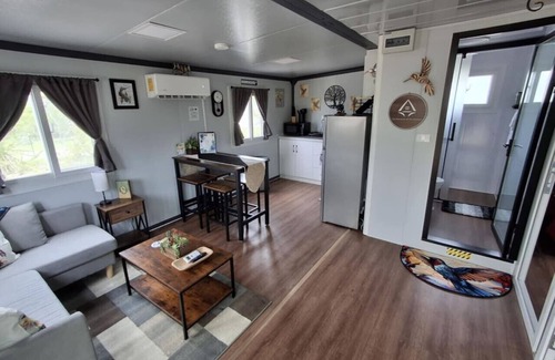 Dinero Casa | The Hideaway at Arrowhead (#1)