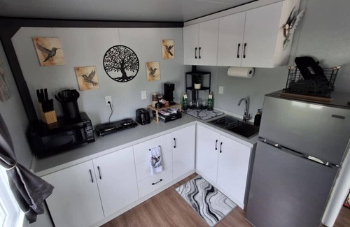 Dinero Casa | The Hideaway at Arrowhead (#1)