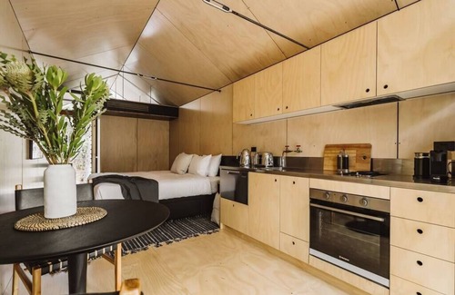 Myola Cabina | 'The Hideaway' at barranca Jervis Bay
