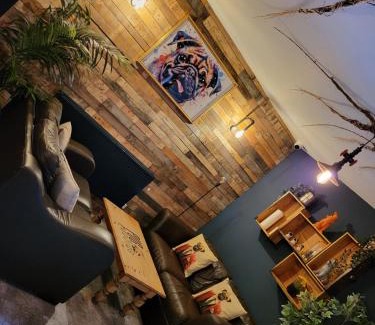 Chapel en le Frith Apartamento | The Hideaway