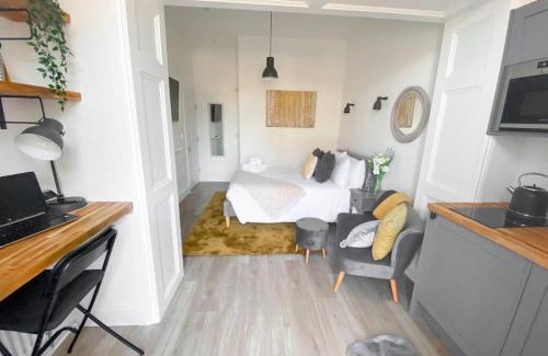 Folkestone Apartamento | The Hideaway