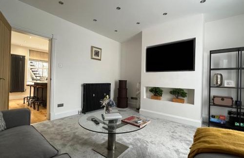 Wadsworth Apartamento | The Hideaway