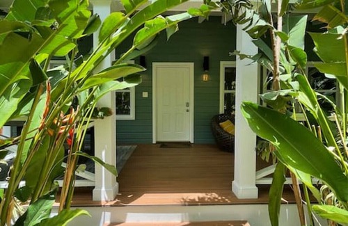 Estate Hull Cabaña | The Hideaway Hull Bay Cottage 7
