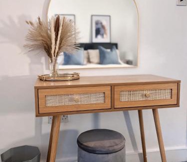 Gillingham Casa | The Hideout