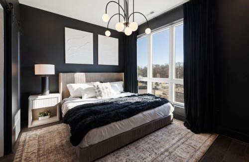Nashville Casa | The Hideout Icon-Inspired Style & Rooftop Chill