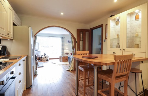 Achachork Cabaña | THE HIDEOUT, pet friendly, country holiday cottage in Portree