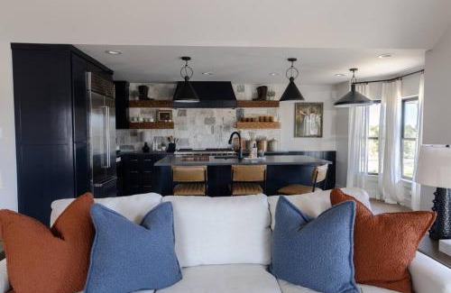 Washington Casa | The Hideout