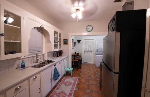 Denver Heights Apartamento | The HighHouse - 2 miles to Downtown, 1/1 Historic Duplex