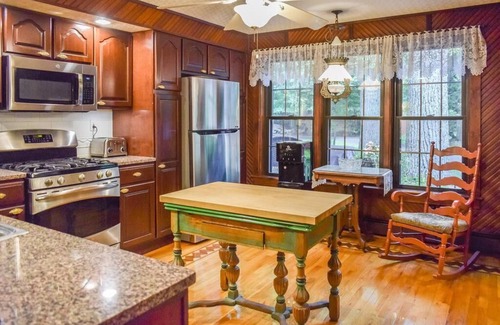 Inlet Casa | The Highland Lodge - 4th Lake Historic, Waterfront Home