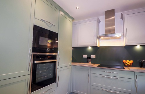 Dornie Casa | THE HIGHLANDER, family friendly, country holiday cottage in Dornie