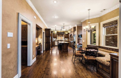 Maysville Casa | The Highlands Summary