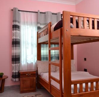 Arusha Cama Y Desayuno | The Hill Villas House