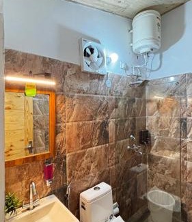 Kanatal Complejo | The Hillans Resort & Cottages