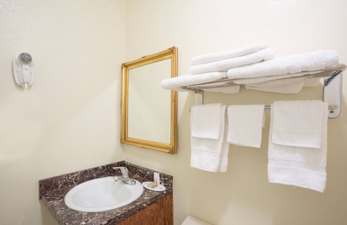 Knoxville Hotel | The Hillside Hotel