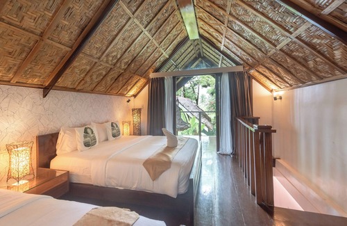 Catangnan Hotel | The Hillside Resort Siargao