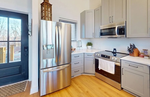 Westminster Casa | The Hilltop Hideaway at Lake Hartwell