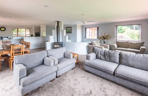 Lynmore Casa | The Hiltons | Two Houses, One Site with Spa Pools
