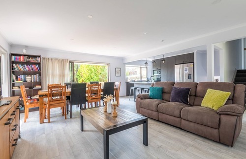 Lynmore Casa | The Hiltons | Two Houses, One Site with Spa Pools