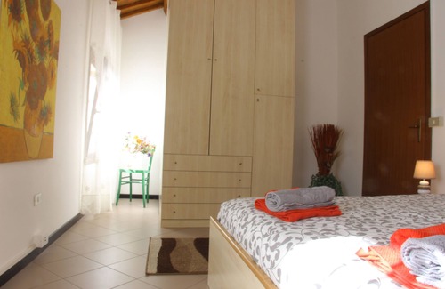 Montagnana Cama Y Desayuno | B&B History Apartment - Luminoso y tranquilo en el corazón de un pueblo medieval