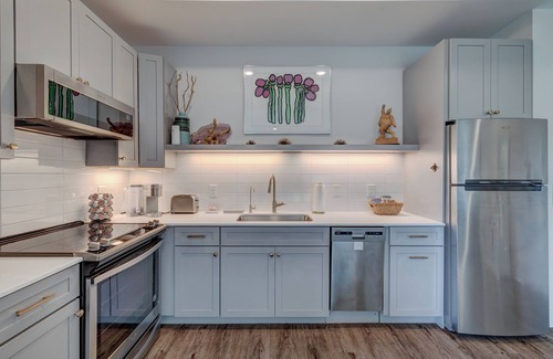 River District Apartamento | The Hive 202 King Balcony by BlueStar