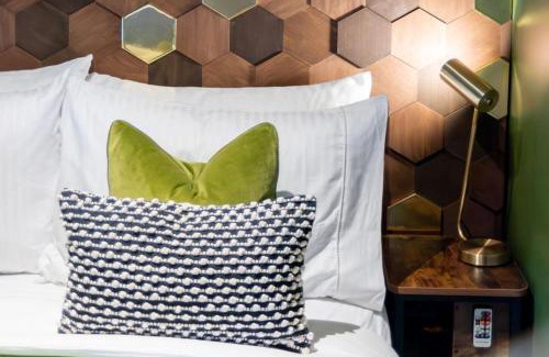 Ludwel Casa | The Hive, Central Ludlow, Free Parking, Boutique Hotel Style