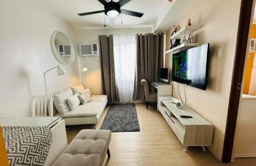 Taytay Apartamento | The Hive Condo Staycation Condo at Taytay Rizal