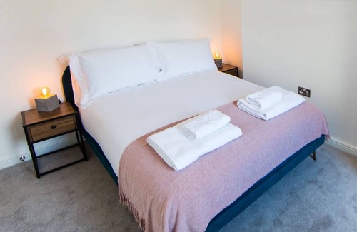 Shipley Apartamento | The Hockney Suite at Salts House