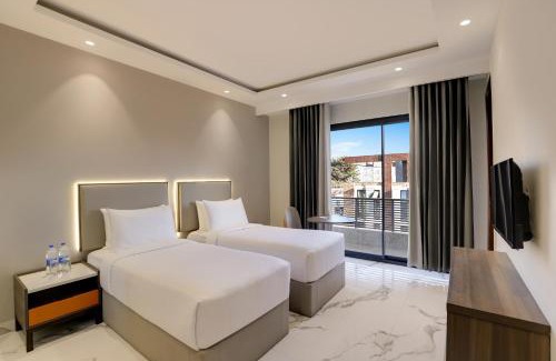 Sector 51 Hotel | The Hoften Sukh Vasa, Sector 51 & Golf Course Ext Road