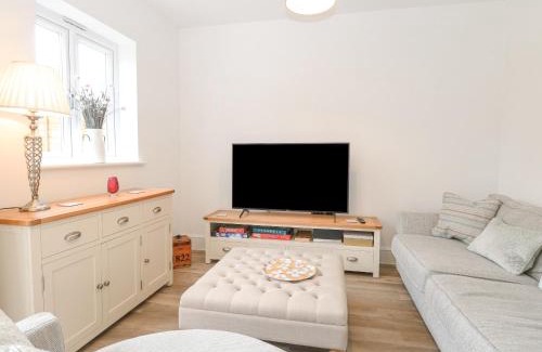 Norwich Casa | The Hollies