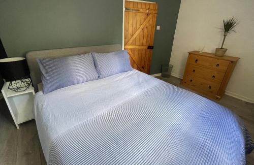 Horningsea Casa | The Holts - Charming 2 Bed Cottage