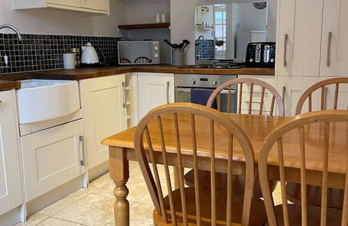Horningsea Cabaña | The Holts - Charming idyllic & rural 2 bed Cottage