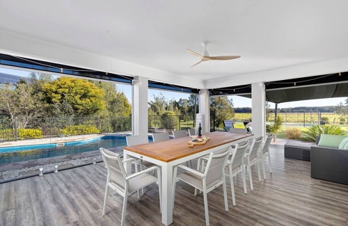 One Mile Casa | The Home Resort - Heated Pool and Tennis Court