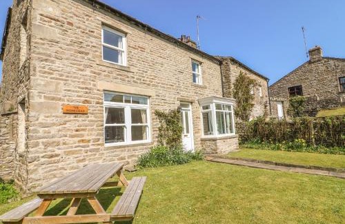 Hawes Casa | The Homestead