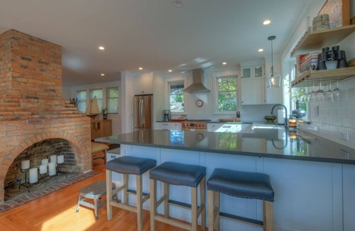 Eastsound Casa | 'The Homestead' en la línea de costa de Eastsound!