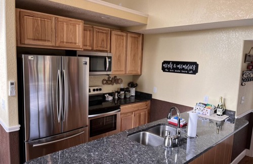 Walla Walla Apartamento | The Honeymoon Suite, hot tub, full kitchen