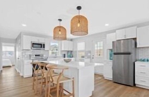 Prime Hook Beach Casa | The Hook - 5 BR Fully Updated Home ON private beach in Primehook Beach