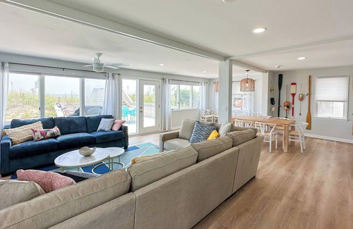 Prime Hook Beach Casa | The Hook - 5 BR Fully Updated Home ON private beach in Primehook Beach